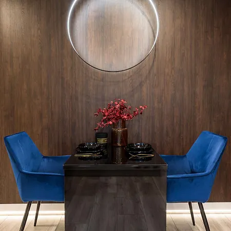 Ms Black Pearl Center شقة *